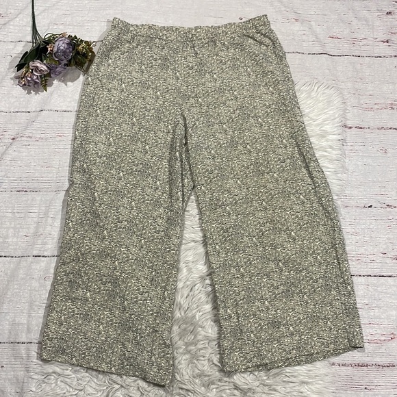 Eileen Fisher Ecru Broken Chevron Patterned Wide Crop Pants - Picture 7 of 10